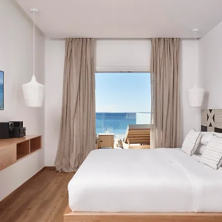 كوسموبلاز 4* Mykonos Town